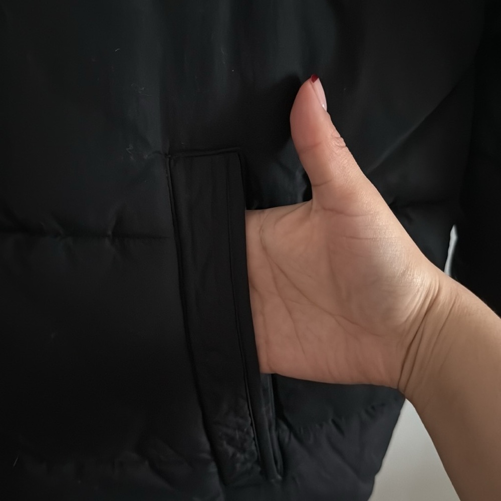 American Eagle Black Puffer Jacket - image 3